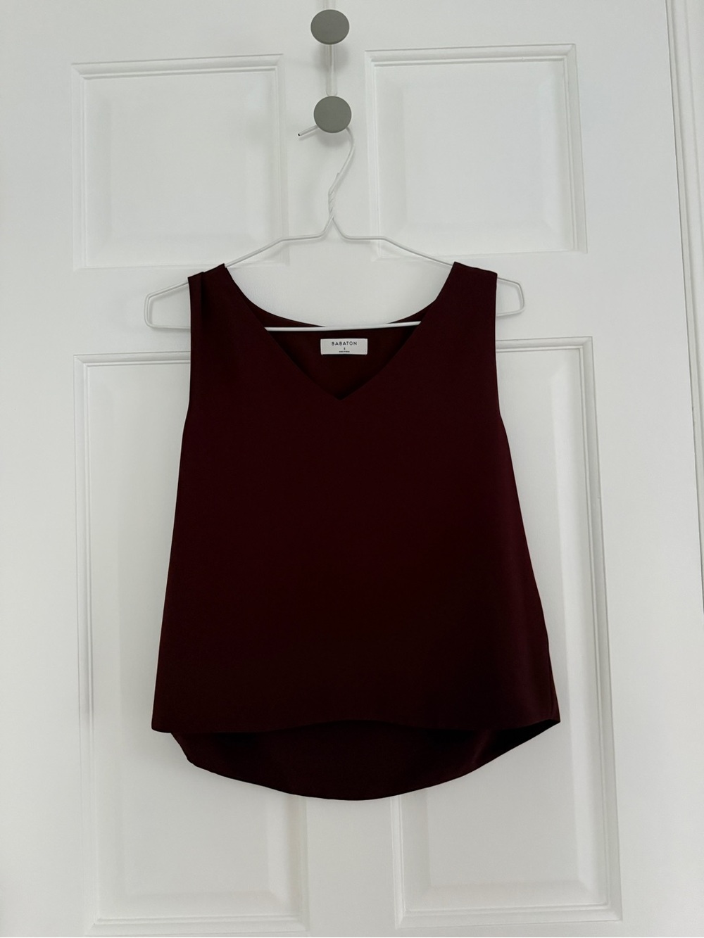 NWOT ARITZIA Babaton Murphy Sleeveless Blouse Truffle